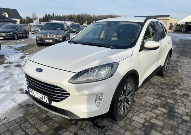 FORD Kuga 2.5 Duratec FHEV 4x4 TITANIUM
