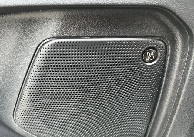 FORD Kuga 2.5 Duratec FHEV 4x4 TITANIUM