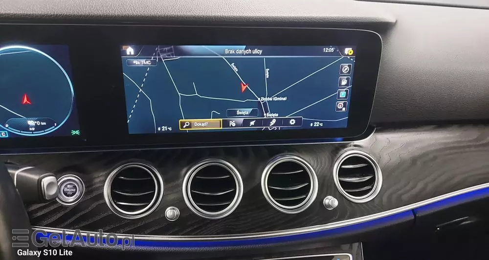 MERCEDES-BENZ Klasa E 220 d T 9G-TRONIC Exclusive