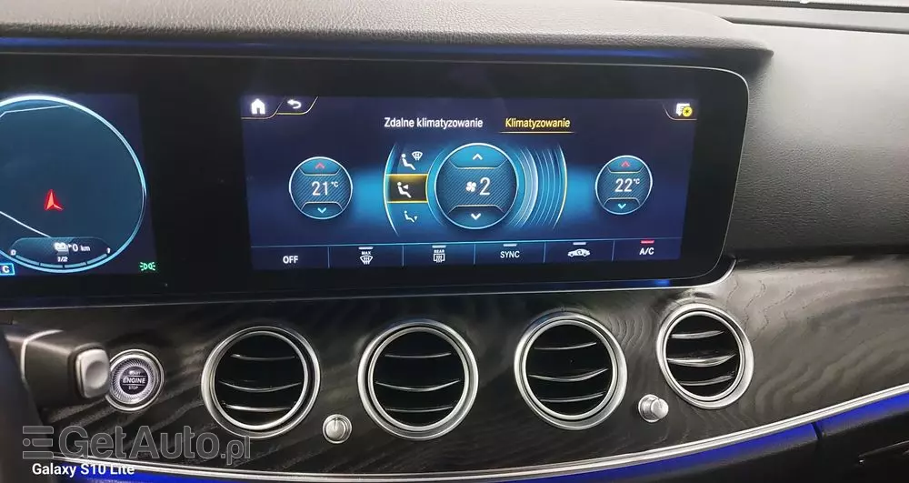 MERCEDES-BENZ Klasa E 220 d T 9G-TRONIC Exclusive