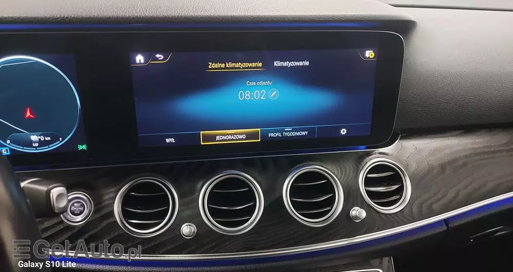 MERCEDES-BENZ Klasa E 220 d T 9G-TRONIC Exclusive