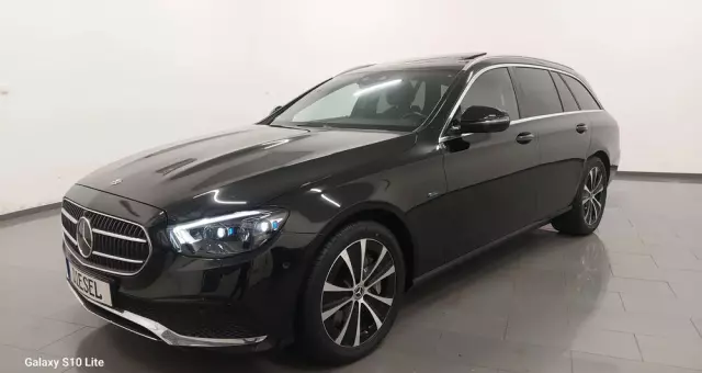MERCEDES-BENZ Klasa E 220 d T 9G-TRONIC Exclusive