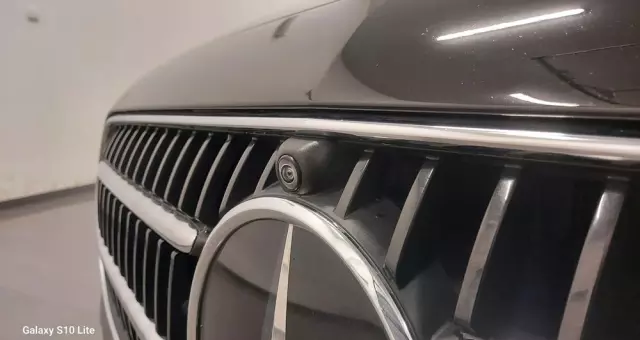 MERCEDES-BENZ Klasa E 220 d T 9G-TRONIC Exclusive