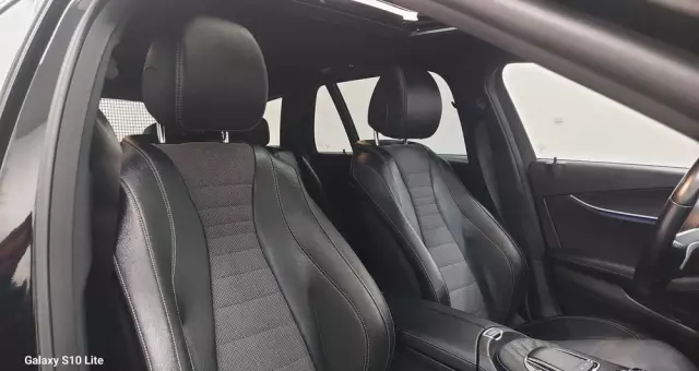 MERCEDES-BENZ Klasa E 220 d T 9G-TRONIC Exclusive