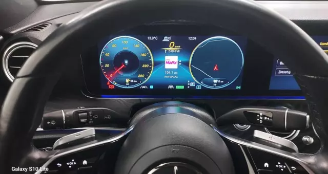 MERCEDES-BENZ Klasa E 220 d T 9G-TRONIC Exclusive