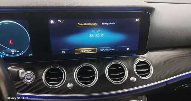 MERCEDES-BENZ Klasa E 220 d T 9G-TRONIC Exclusive