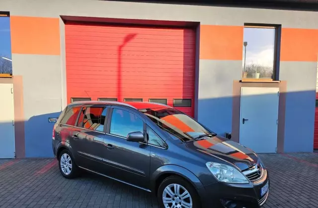OPEL Zafira 