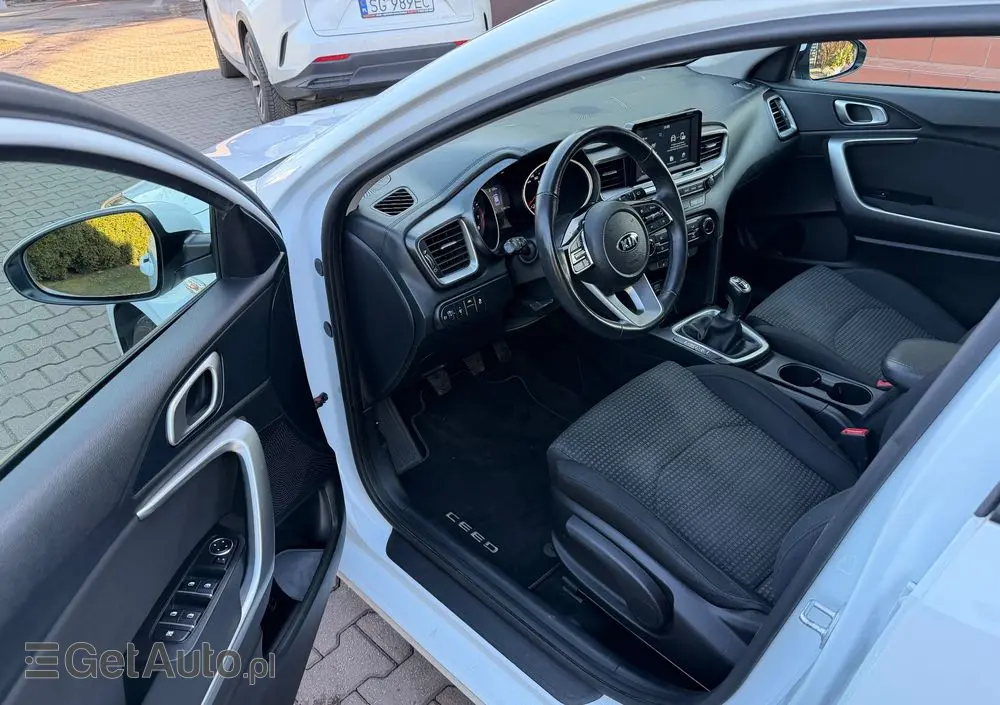 KIA Ceed 1.4 L Business Line Plus