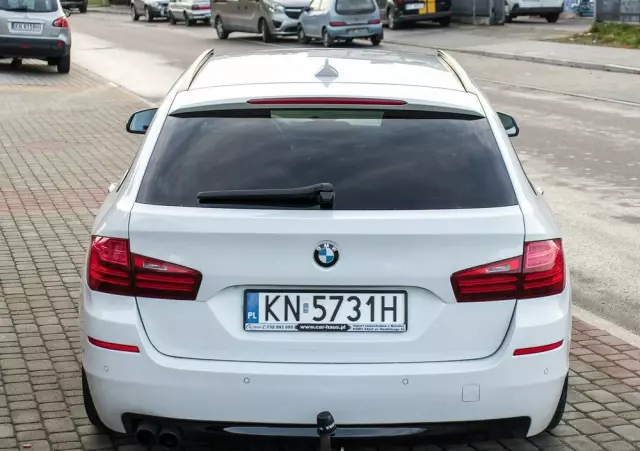 BMW Seria 5 520d Sport Line