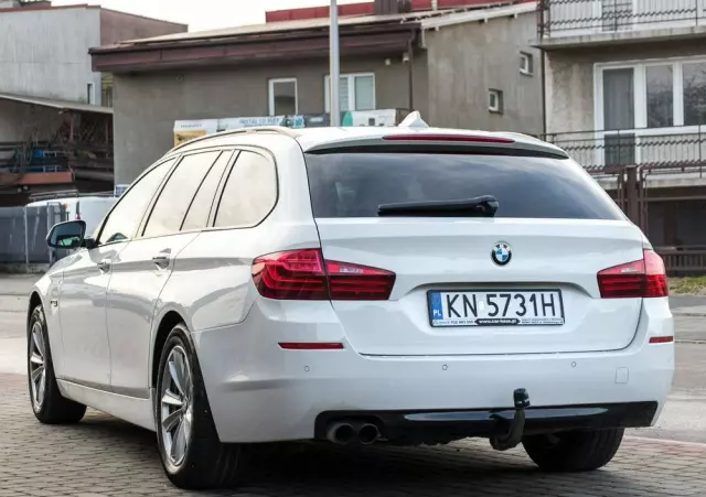 BMW Seria 5 520d Sport Line