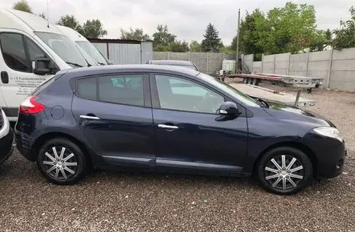 RENAULT Megane 