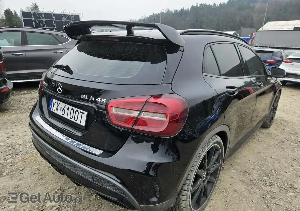 MERCEDES-BENZ GLA 45 AMG 4-Matic