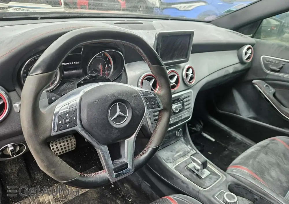 MERCEDES-BENZ GLA 45 AMG 4-Matic