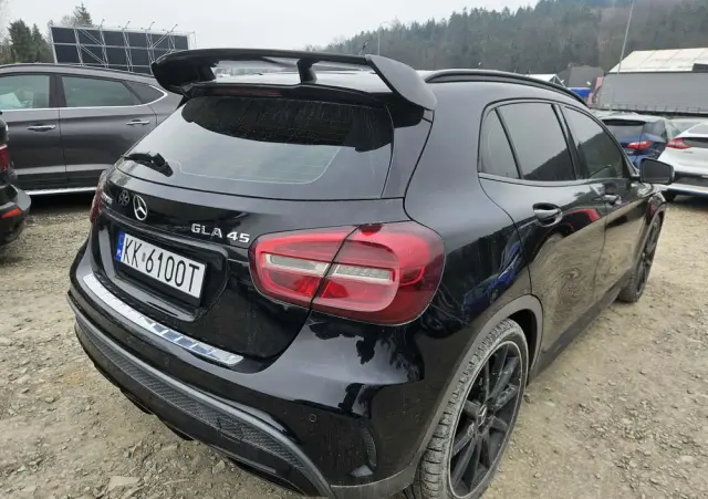MERCEDES-BENZ GLA 45 AMG 4-Matic
