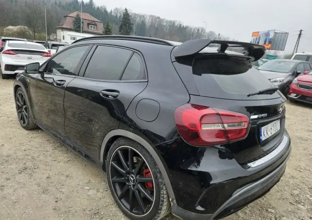 MERCEDES-BENZ GLA 45 AMG 4-Matic