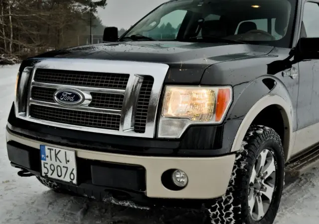 FORD F150 