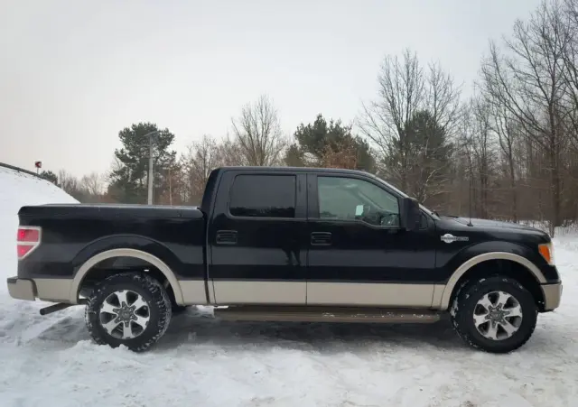 FORD F150 