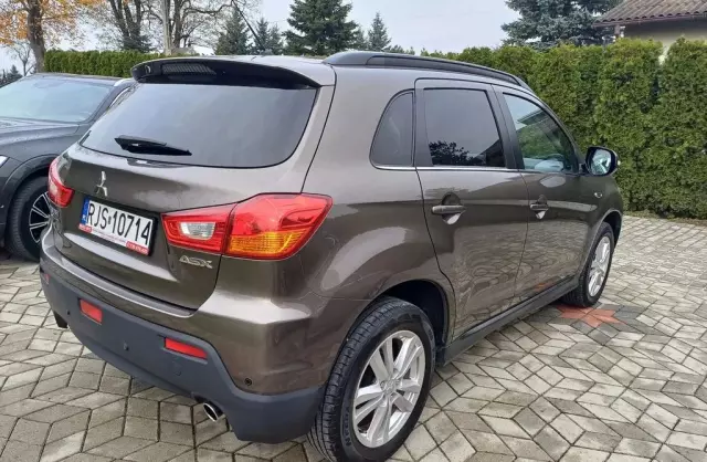 MITSUBISHI ASX 