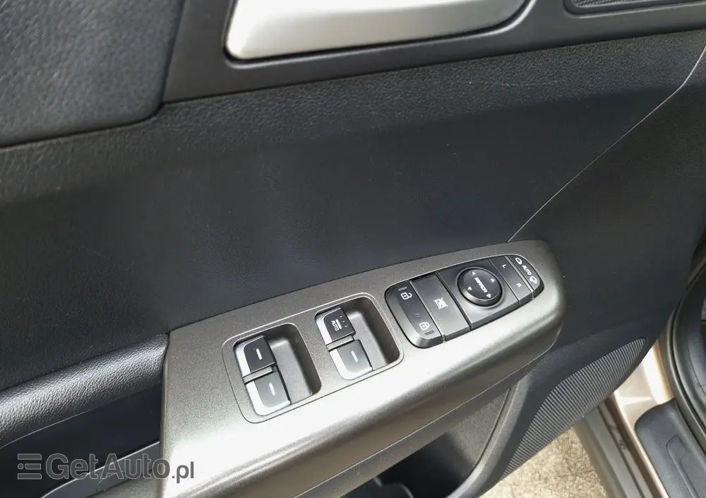 KIA Sportage 1.6 GDI 2WD VISION