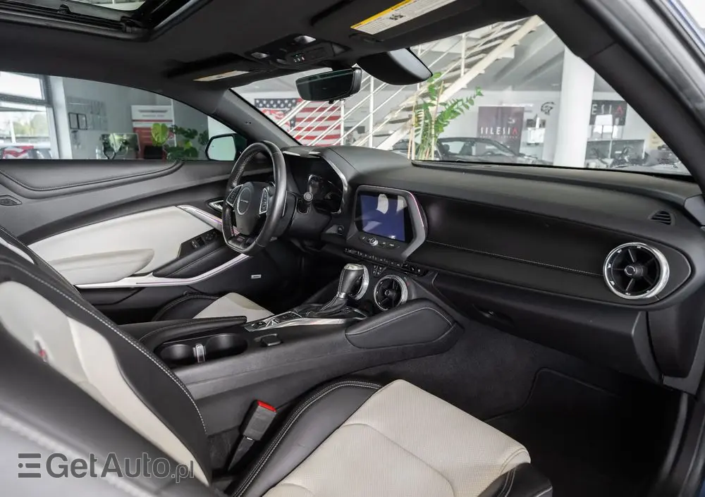 CHEVROLET Camaro Coupe 6.2 V8