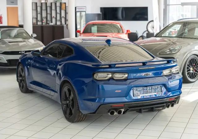 CHEVROLET Camaro Coupe 6.2 V8