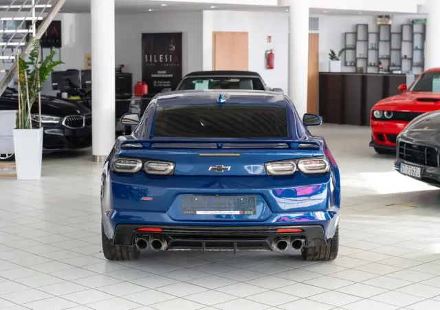 CHEVROLET Camaro Coupe 6.2 V8