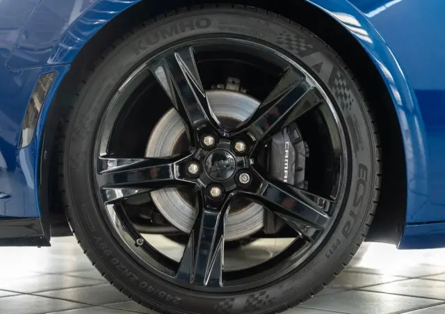 CHEVROLET Camaro Coupe 6.2 V8