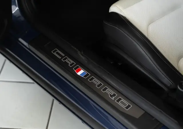 CHEVROLET Camaro Coupe 6.2 V8