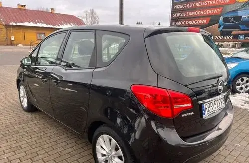 OPEL Meriva 