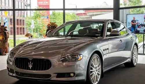 MASERATI Quattroporte 