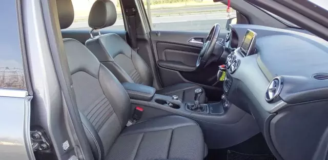 MERCEDES-BENZ Klasa B 