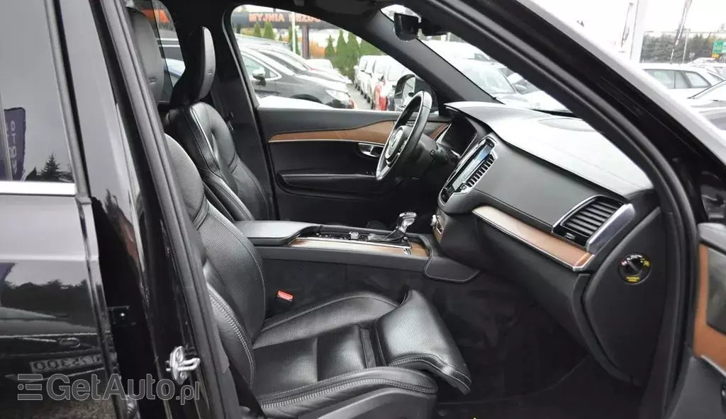 VOLVO XC90 2.0 D5 (235 KM) AWD Automatic