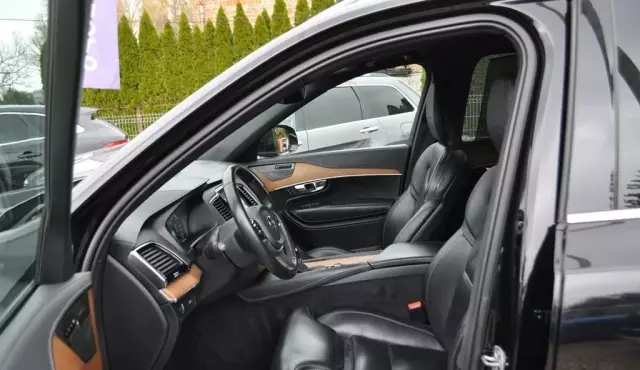 VOLVO XC90 2.0 D5 (235 KM) AWD Automatic