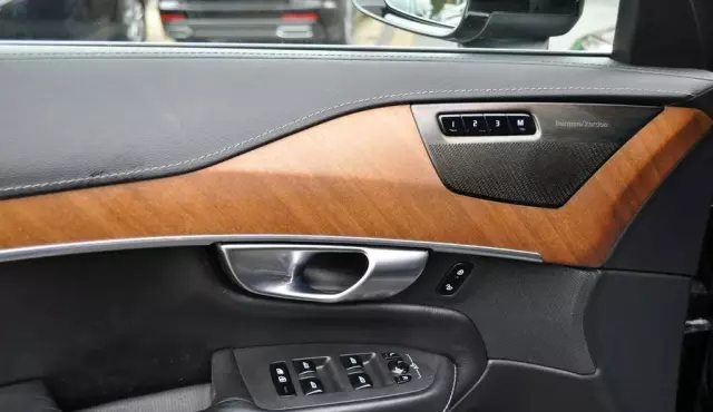 VOLVO XC90 2.0 D5 (235 KM) AWD Automatic