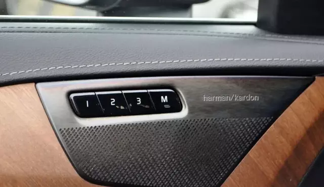 VOLVO XC90 2.0 D5 (235 KM) AWD Automatic