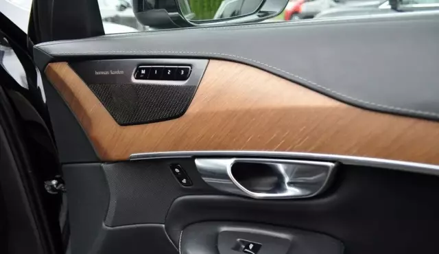 VOLVO XC90 2.0 D5 (235 KM) AWD Automatic