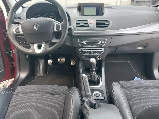 RENAULT Megane GT TCE 180