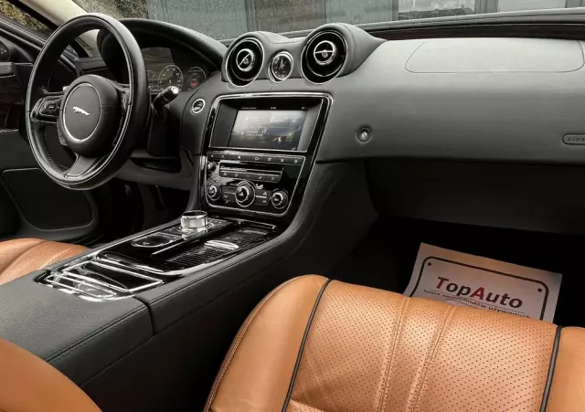 JAGUAR XJ 3.0 D V6 Premium Luxury
