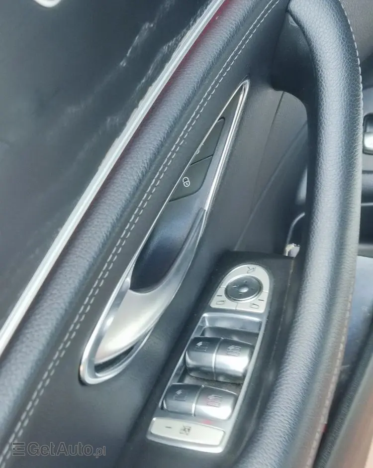 MERCEDES-BENZ Klasa E 220 d 4-Matic 9G-TRONIC