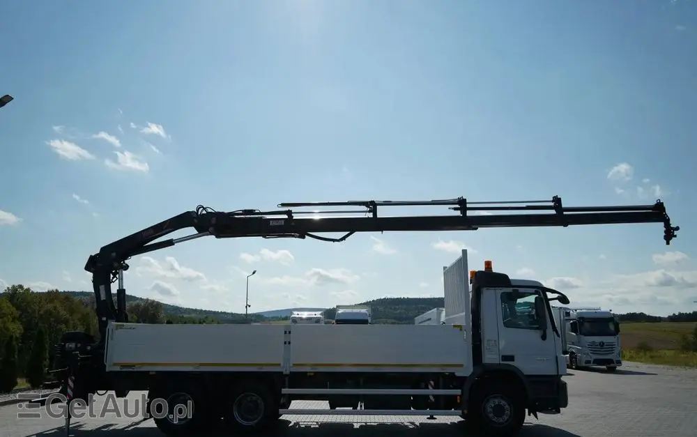 MERCEDES-BENZ ACTROS 2636 / 6x4 / SKRZYNIOWY 7 M + HDS HIAB  -  WYSÓW 12,6 M / MOCNA PODŁOGA / STEROWANIE RADIOWE / ROTATOR / SPROWADZONY 