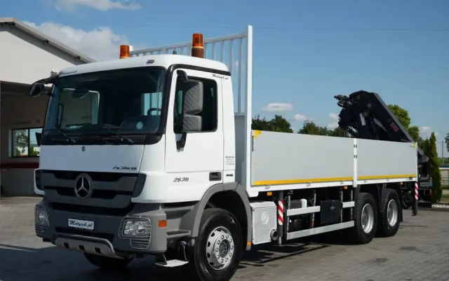 MERCEDES-BENZ ACTROS 2636 / 6x4 / SKRZYNIOWY 7 M + HDS HIAB  -  WYSÓW 12,6 M / MOCNA PODŁOGA / STEROWANIE RADIOWE / ROTATOR / SPROWADZONY 