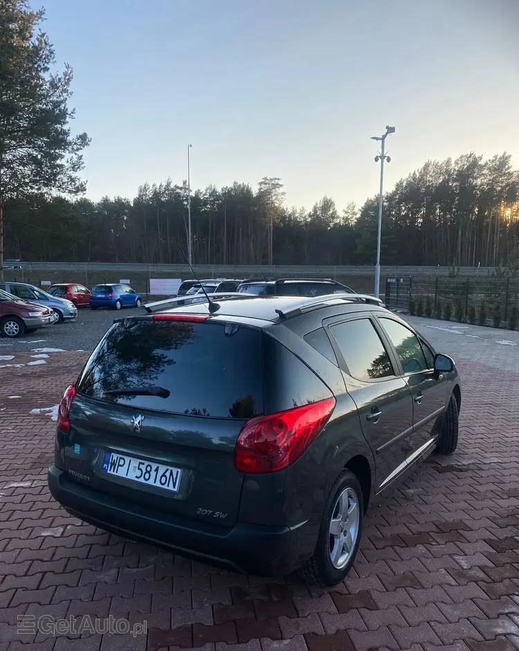PEUGEOT 207 1.4 16V Trendy