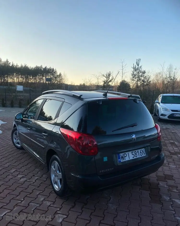 PEUGEOT 207 1.4 16V Trendy