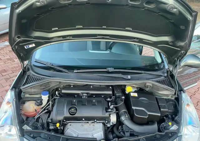 PEUGEOT 207 1.4 16V Trendy