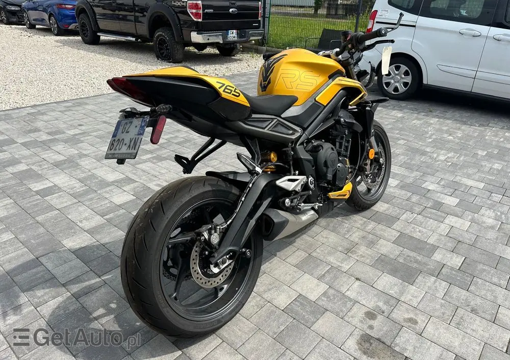 TRIUMPH Street Triple 