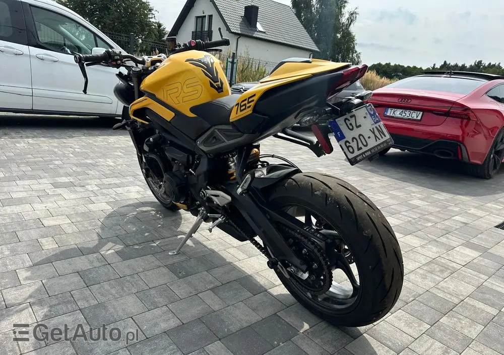 TRIUMPH Street Triple 