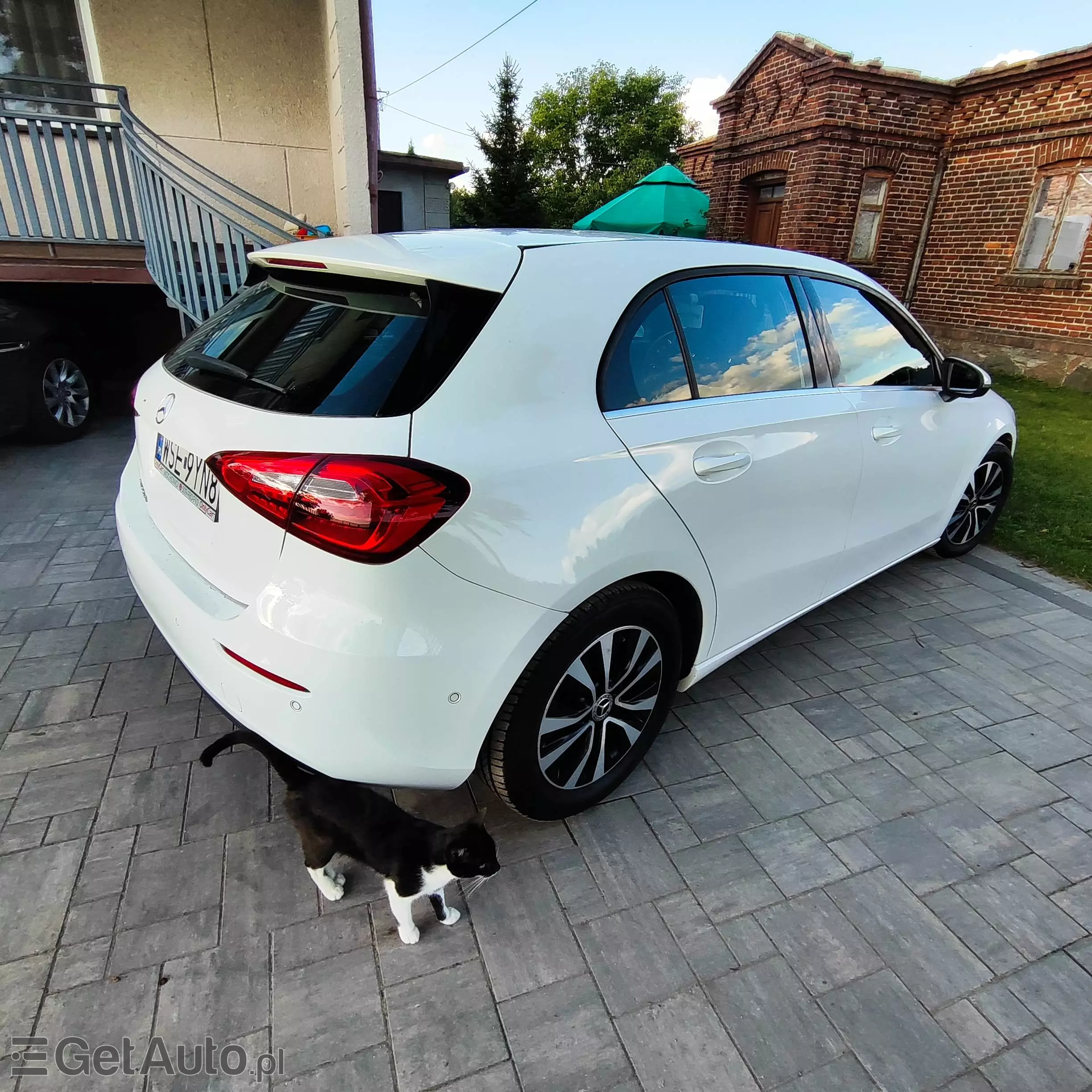 MERCEDES-BENZ A 180 Business Solution