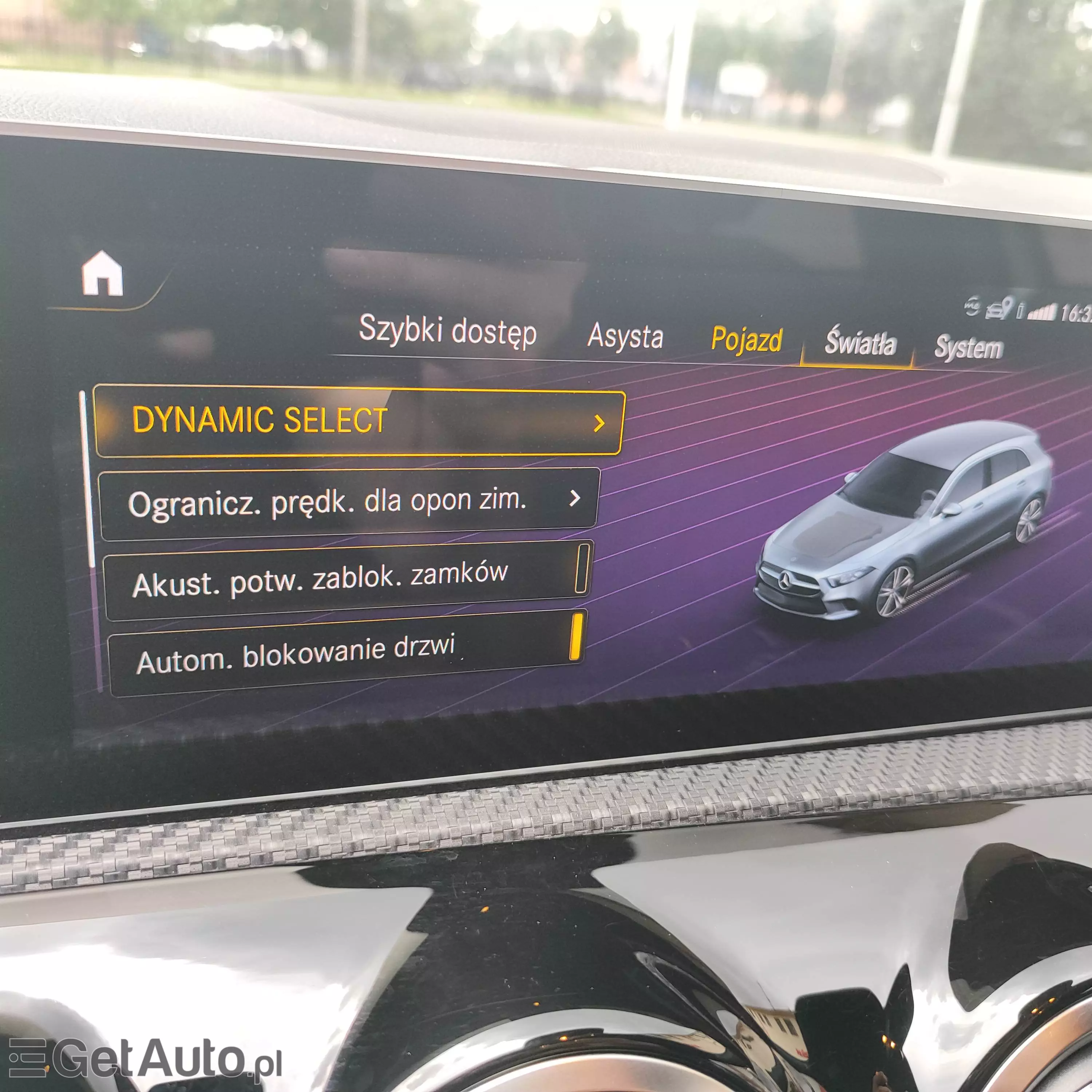 MERCEDES-BENZ A 180 Business Solution
