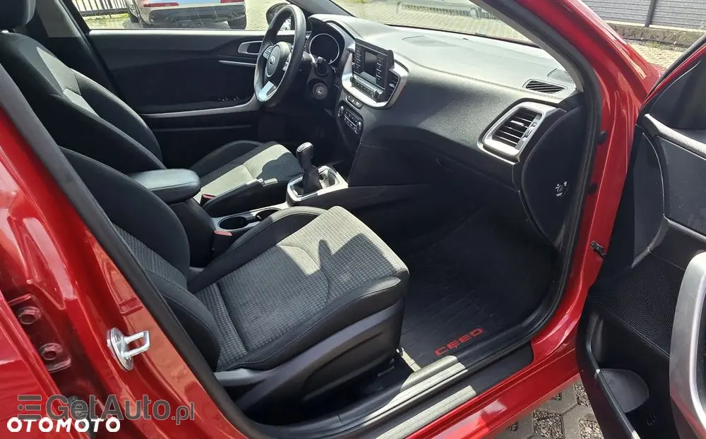 KIA Ceed 1.6 CRDi SCR S