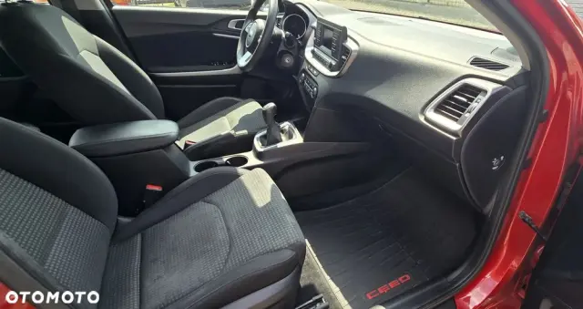 KIA Ceed 1.6 CRDi SCR S